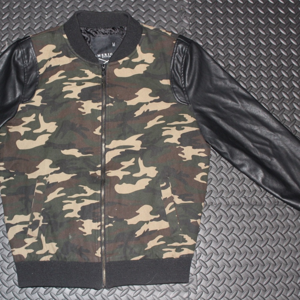 American Stitch Leather Jacket (M)